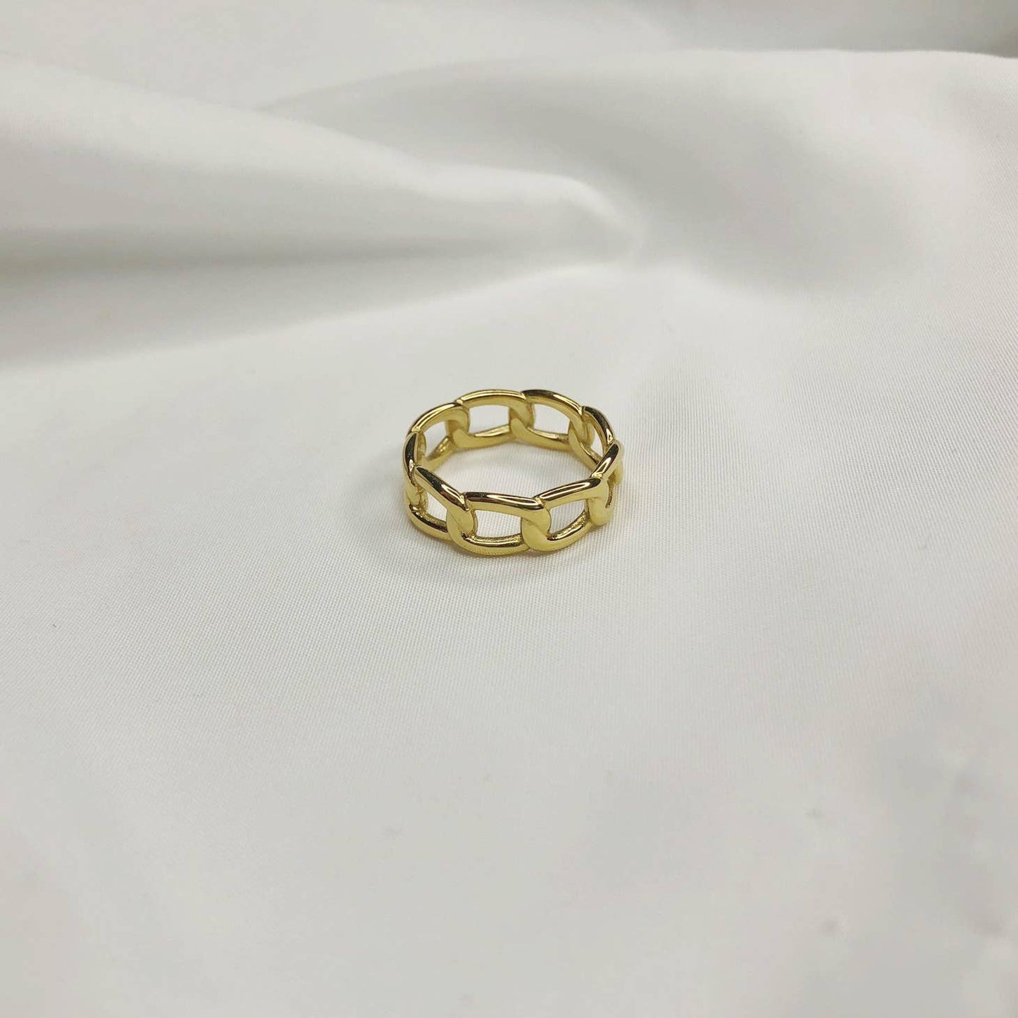 Linked Up Ring