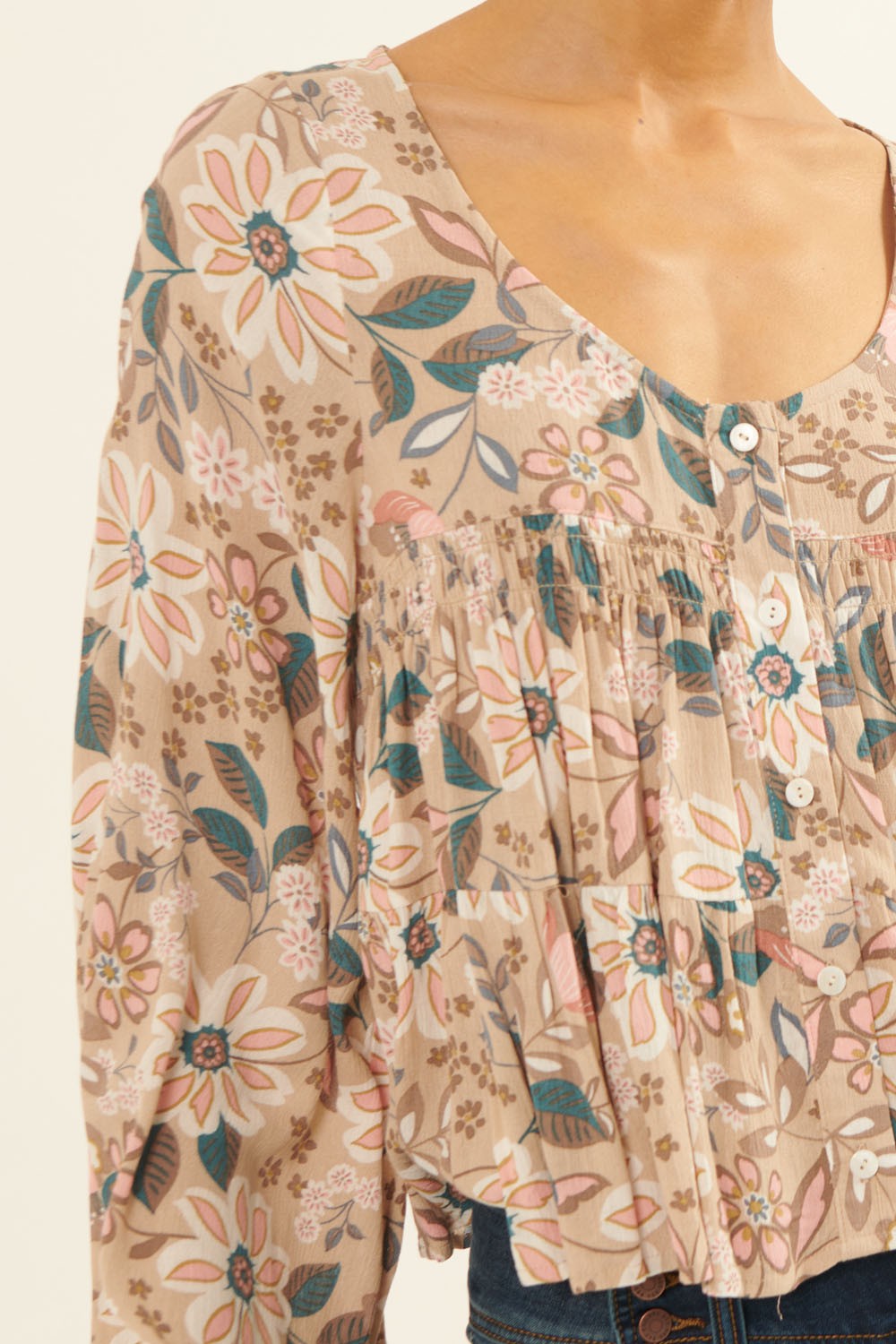 Floral Scoop Neck Blouse