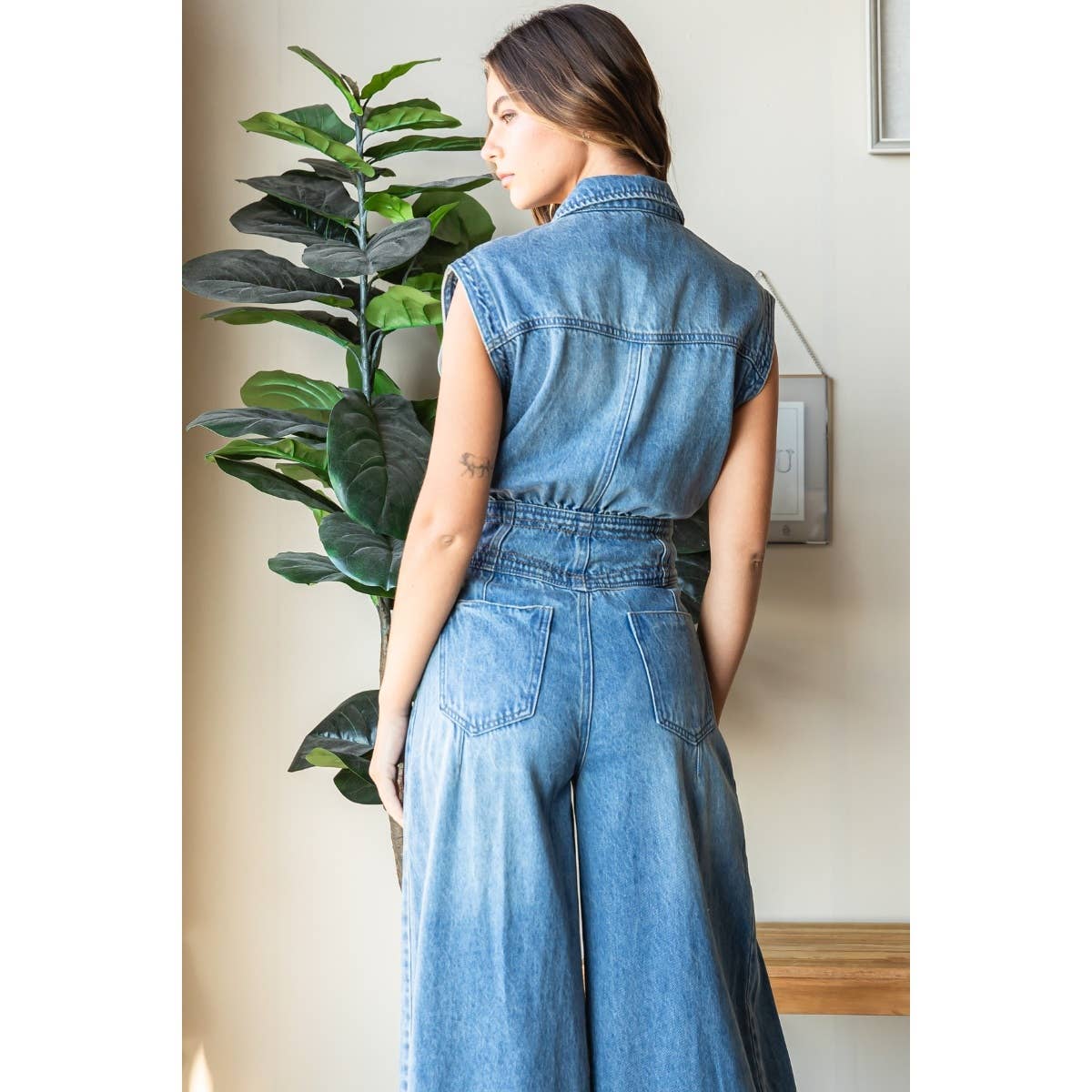 Denim Button Down Sleeveless Jumpsuit: Medium Wash / S