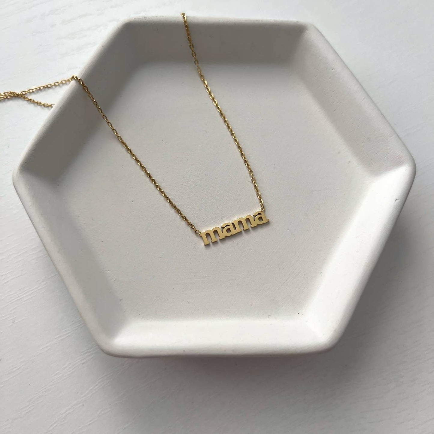 Mama Necklace in Bold