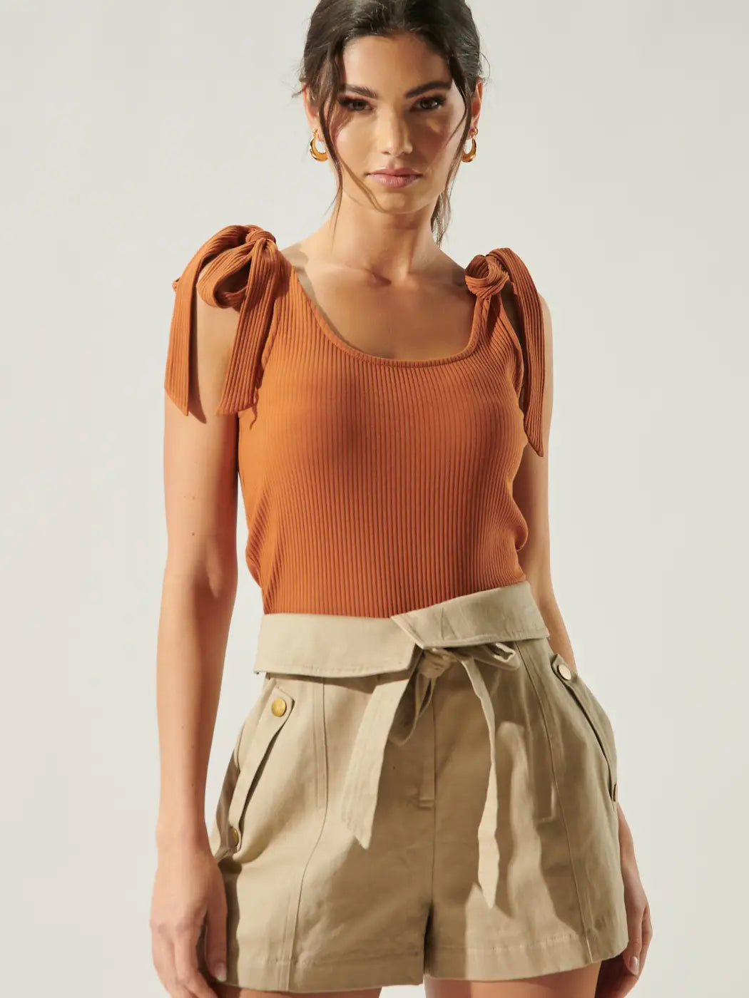 Riley Ribbed Scoop Neck Cropped Tank Top