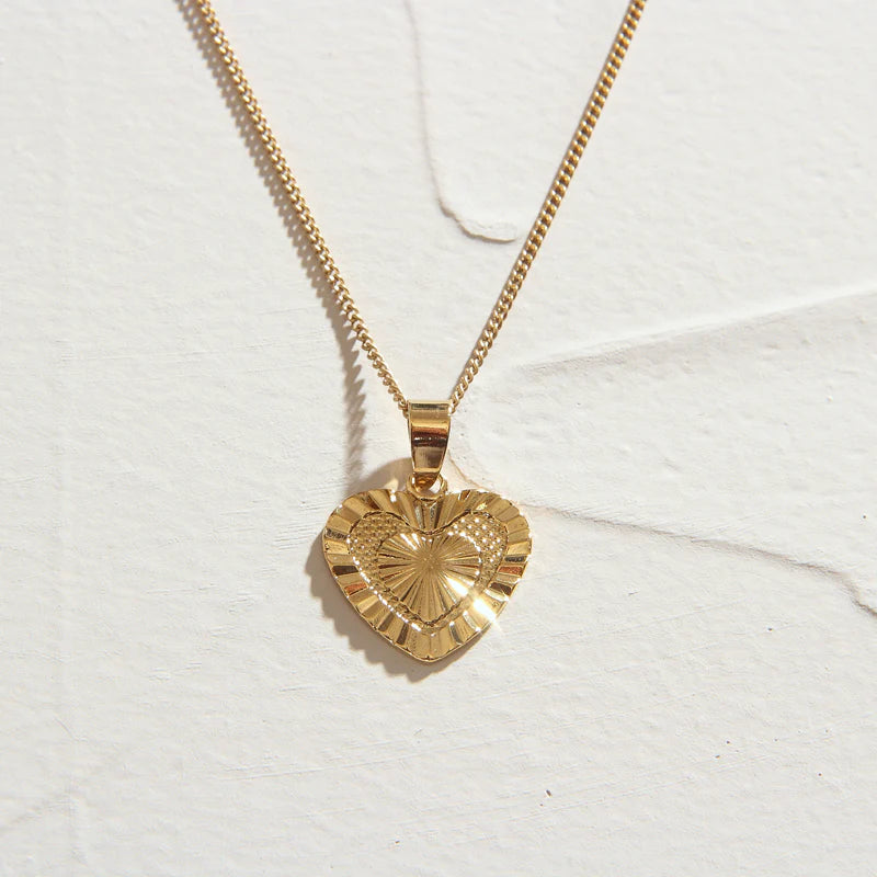 The Heart Pendant Necklace