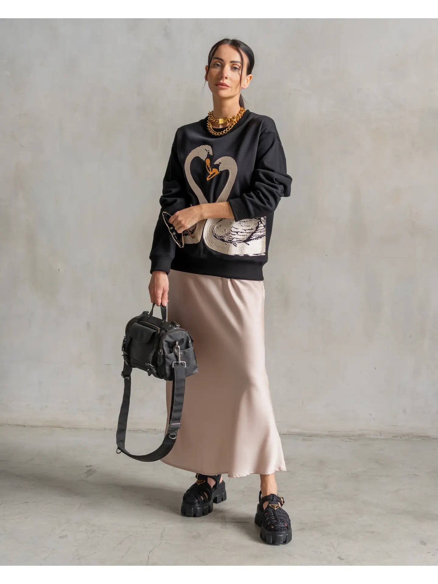 Classic Embroidered Sweatshirt Swans