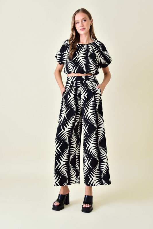 Annabelle Abstract Print Wide Leg Pant
