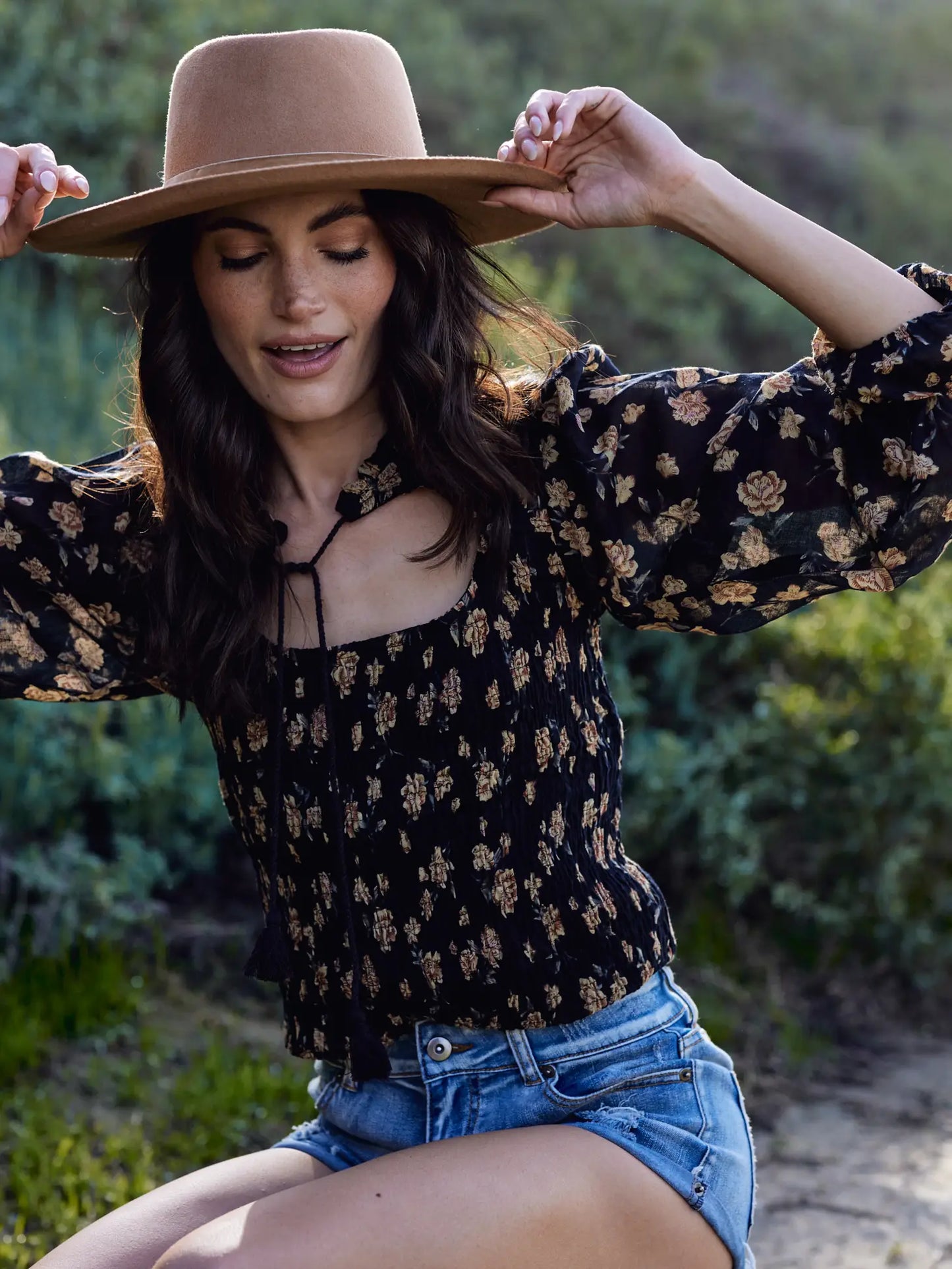 Morgan Printed Blouse with Open Collar Black Rose
